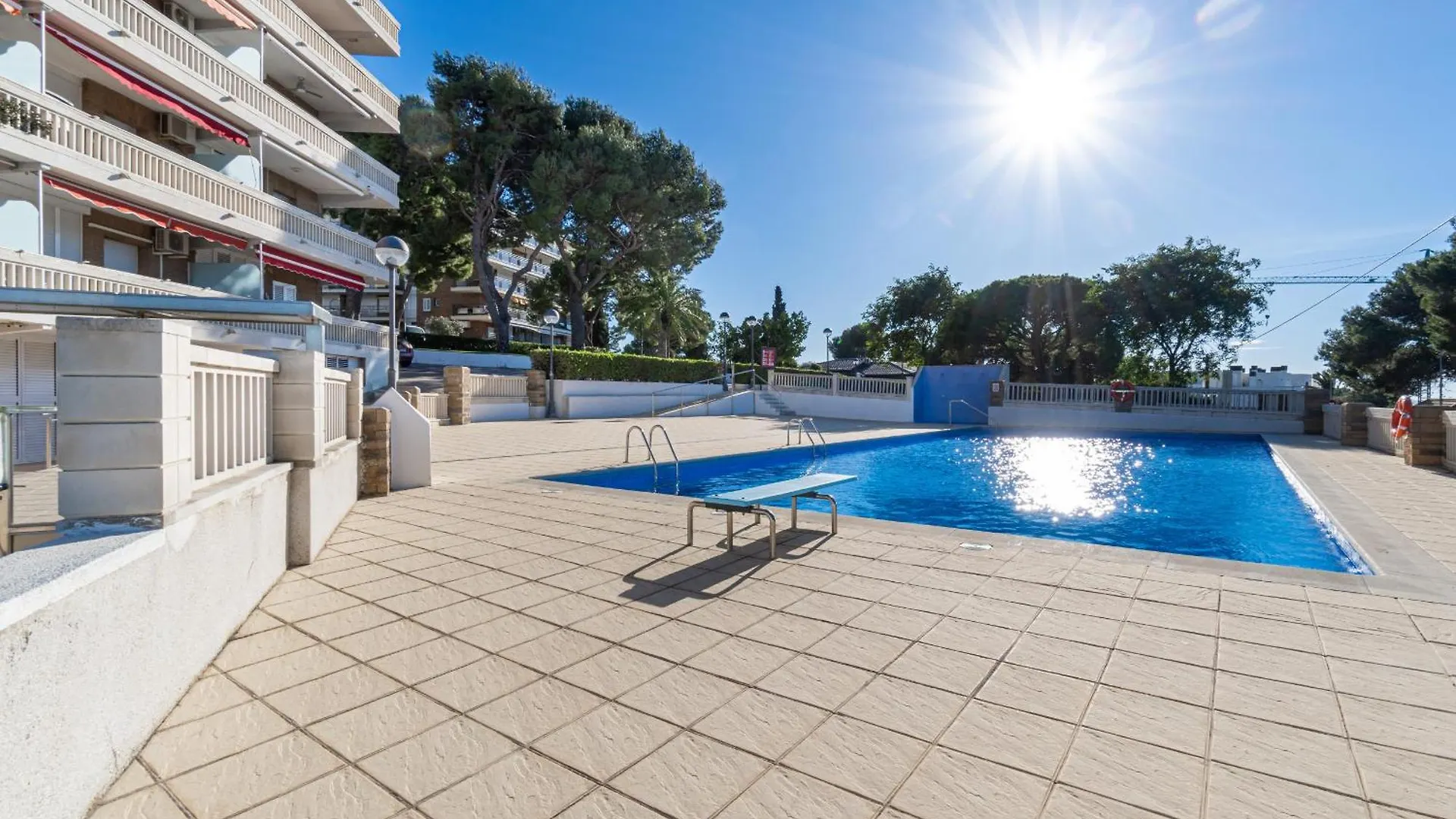 Mediterranean Way - Cye B-8 Salou